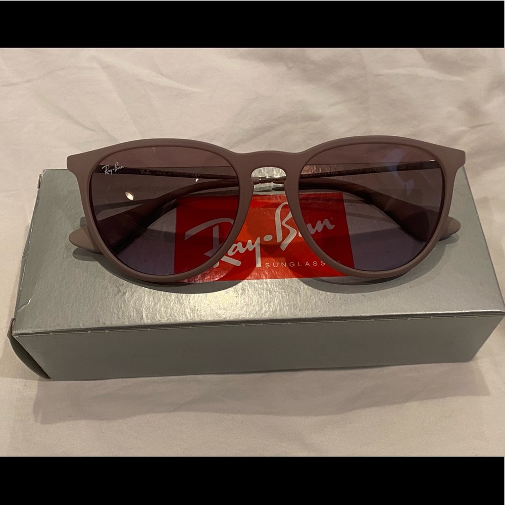 Ray-Ban Erika sunglasses (New In Box)
